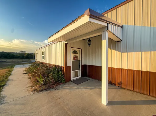 53 County Road 707, Cotter, AR 72626