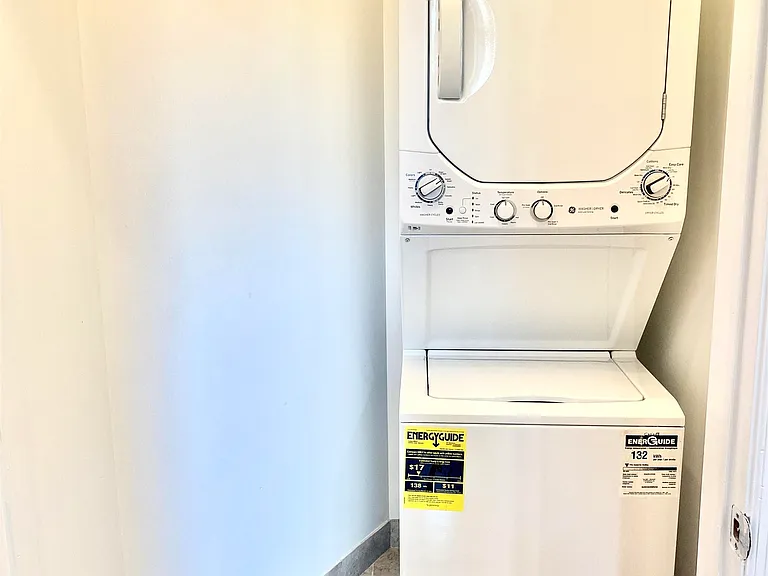 454 Central Ave #2-R — Photo 31