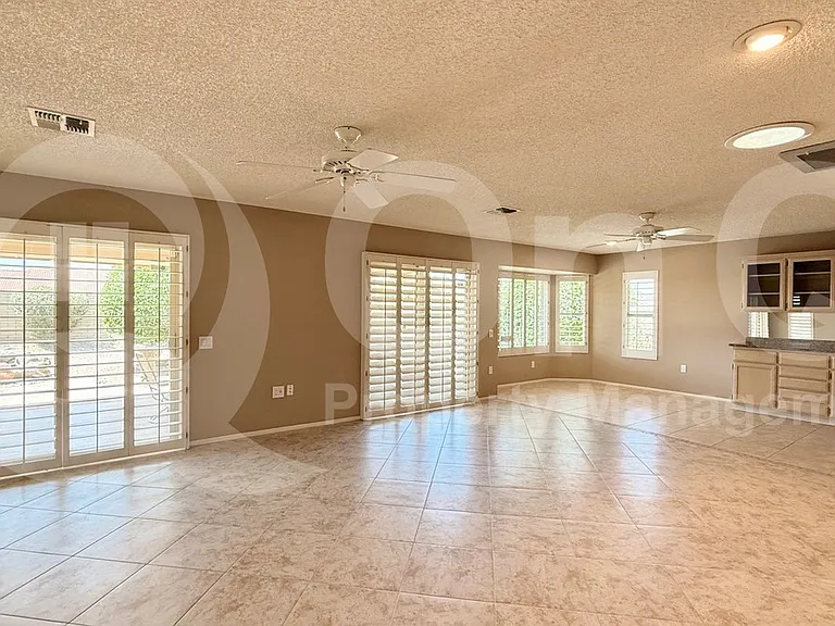 14607 W Yosemite Dr — Photo 37