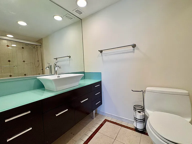 5700 NW 2nd Ave #203 — Photo 15