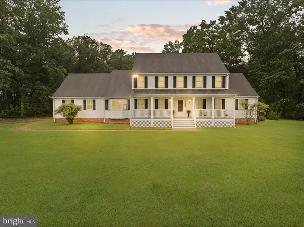 13124 S River Rd, Sumerduck, VA 22742