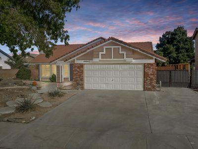 44040 Countryside Dr, Lancaster, CA, 93536