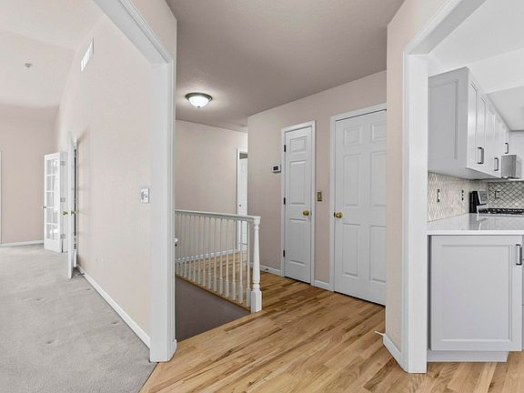 3rd image of 1219 Silk Oak Ct