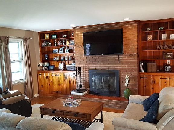 4th image of 5237 Westgate Dr