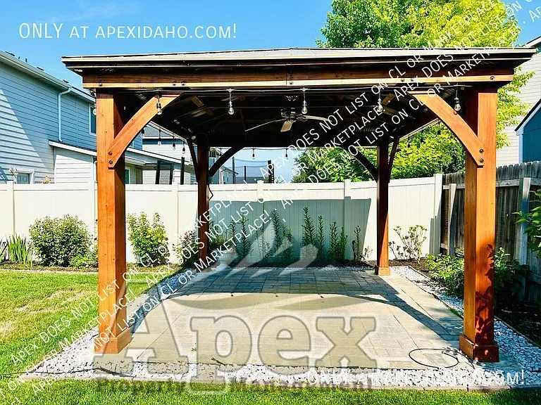 801 E Ionia Dr — Photo 27