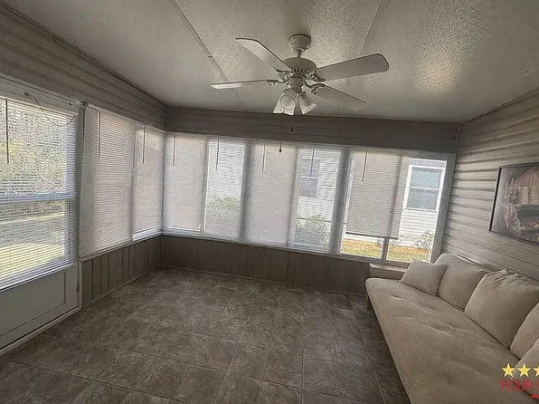 278 Woodside Lake Dr, Ormond Beach, FL 32174