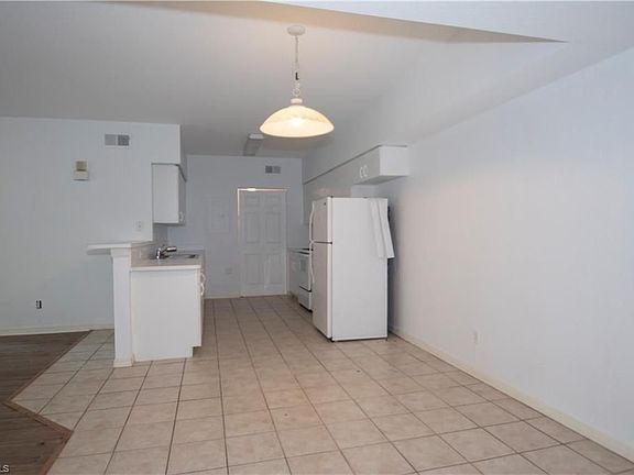 4th image of 27091 Matheson Ave APT 104