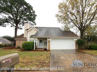 341 Canterbury Cir, Fort Walton Beach, FL 32548