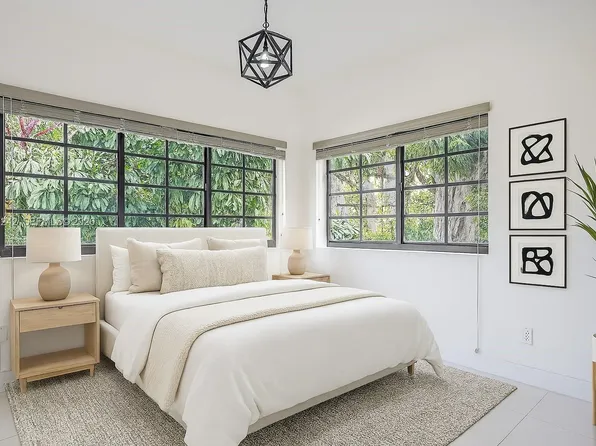1901 S Le Jeune Rd APT 2, Coral Gables, FL 33134