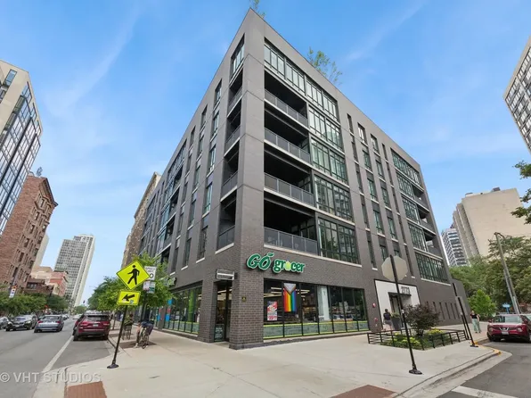 2773 N Hampden Ct APT 404, Chicago, IL 60614