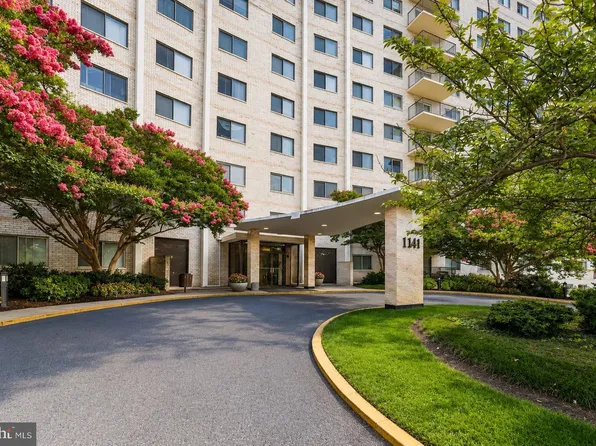 1111 University Blvd W APT 318-A, Silver Spring, MD 20902