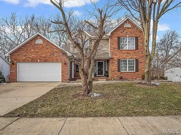 1605 Maplewood Ct, Edwardsville, IL 62025