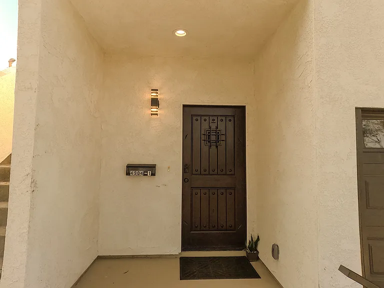 4902 Coke Ave #2 — Photo 1