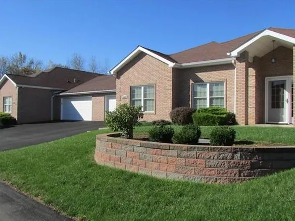 1606 Seminole Cir, Beaver Falls, PA 15010