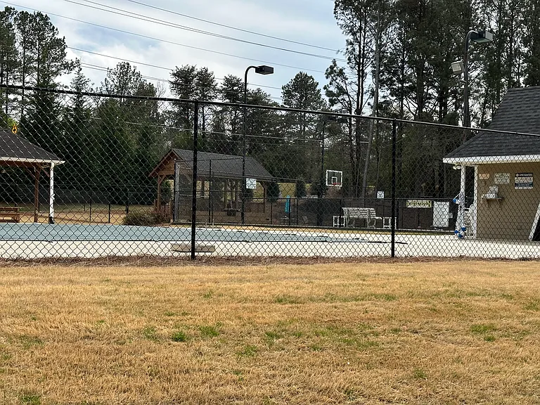 Heritage Trace HOA Tennis and Pickle Ball Courts