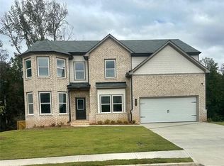 306 Rodeo Dr, Auburn, GA 30011