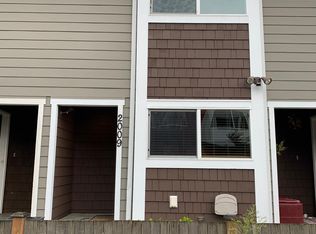 2009 SW Barton St, Seattle, WA 98106