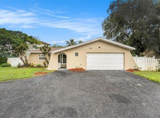 3401 Coquina Key Dr SE, Saint Petersburg, FL 33705