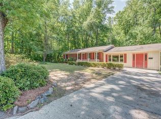 611 W Lewis St, Dallas, NC 28034