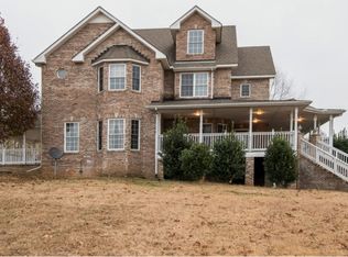 6347 Buzzard Creek Rd, Cedar Hill, TN 37032