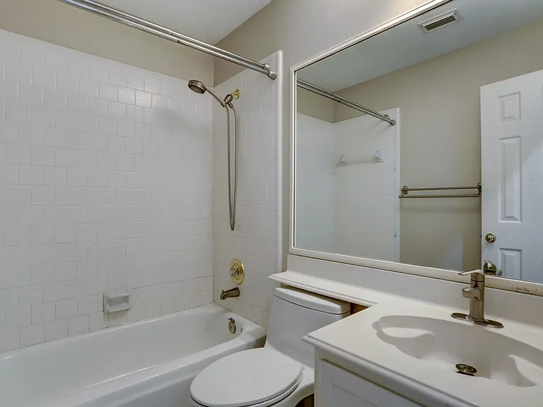 14019 Lake Trail Dr — Photo 15