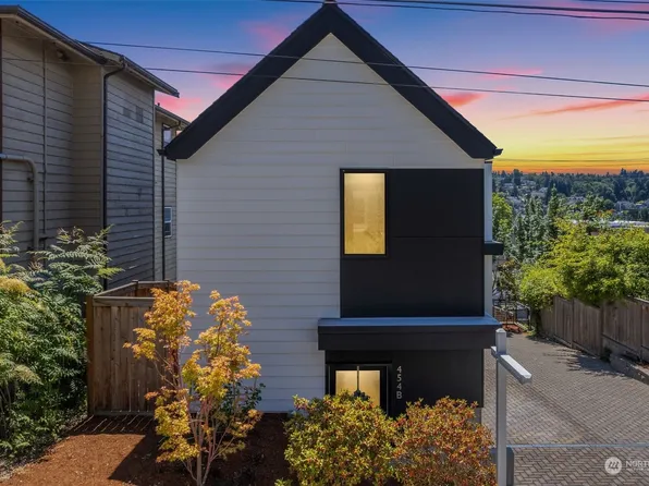 454 N 39th Street #B, Seattle, WA 98103