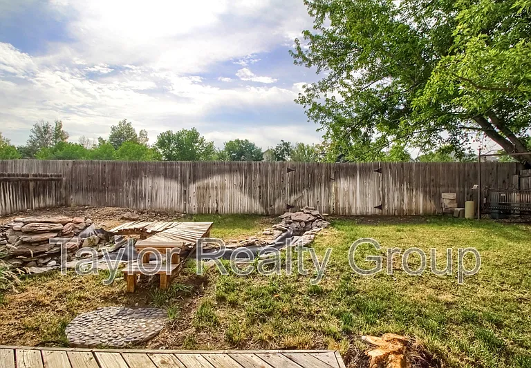 13460 Vine St — Photo 28