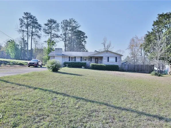 2060 Pierce Rd, Phenix City, AL 36867