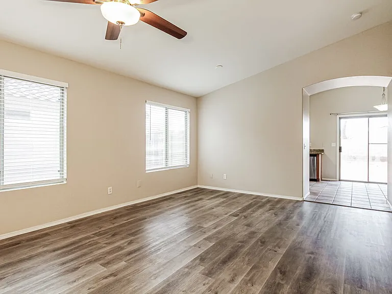 14973 W Port Au Prince Ln — Photo 4