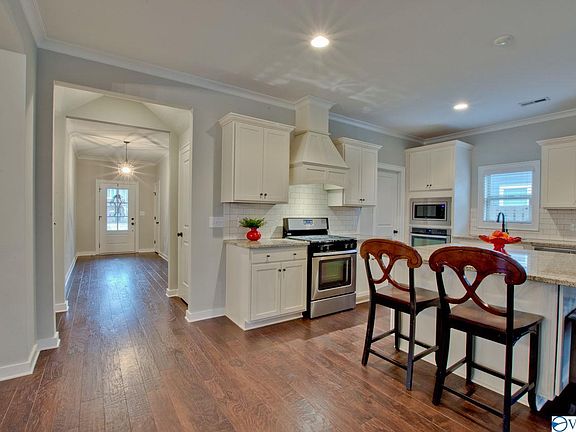 5th image of 2641 Mountain Stream Way