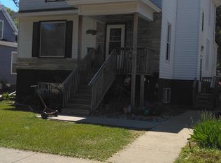 313 14th St S #4, Fargo, ND 58103