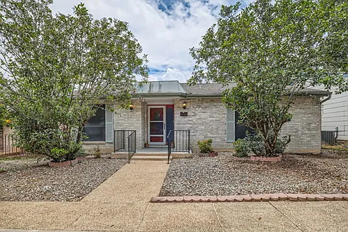 6422 Honey Hl Photo 1 6422 Honey Hl Photo 1