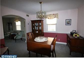 4th image of 330 Marsh Ln