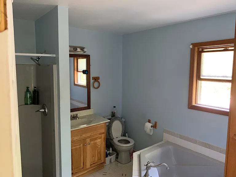 3618 Bristol Cir W — Photo 19