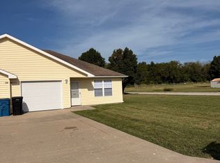 180 SE 1171st Rd #B, Knob Noster, MO 65336