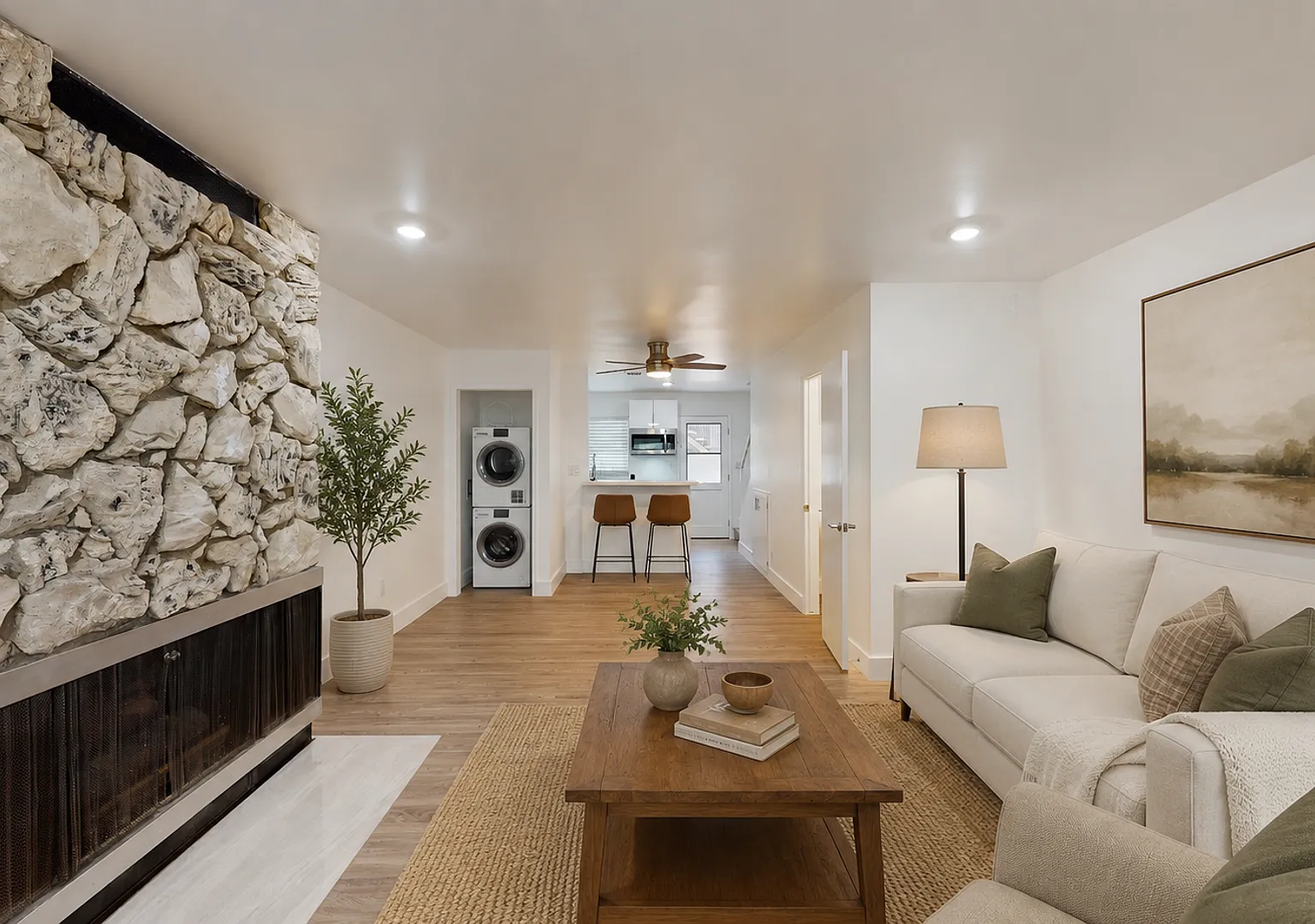 3655 Westwood Boulevard — Photo 3