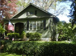 127 Brightside Ave, Warwick, RI 02889