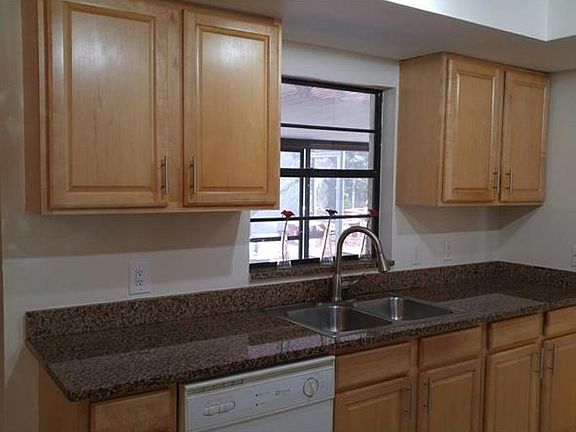 3rd image of 2633 Orchard Highlands Dr