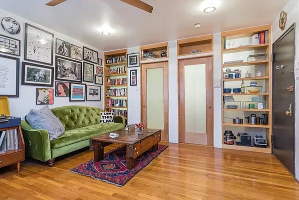 1st image of 32 S Oxford St APT 1