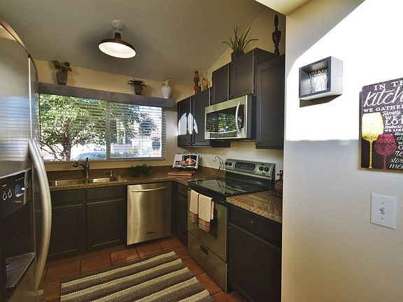 This kitchen has everything!