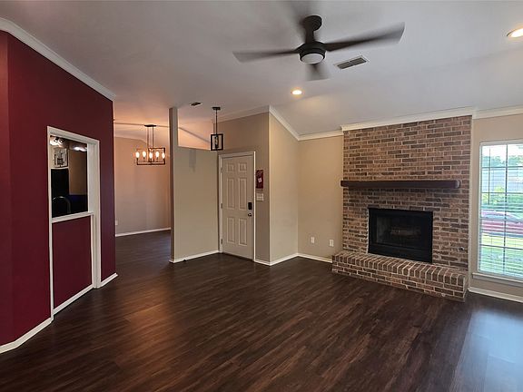 2nd image of 6010 Neill Dr