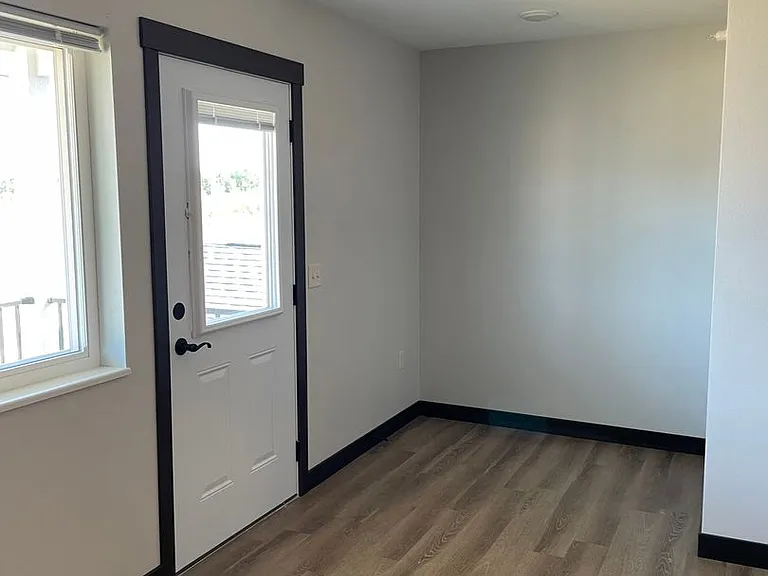 220 & 222 Independence Dr — Photo 13