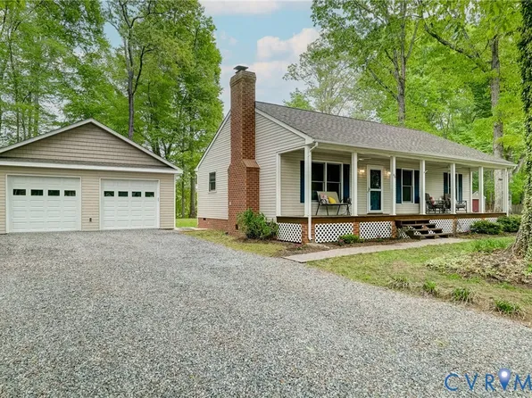 40 River Ct, Aylett, VA 23009