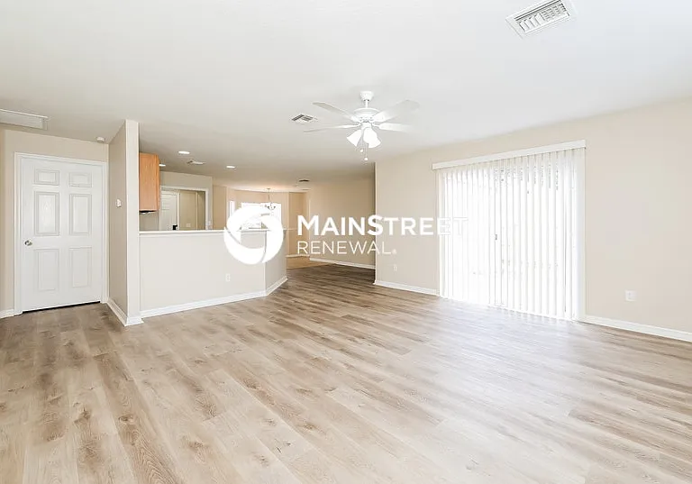 480 Danube Dr — Photo 3