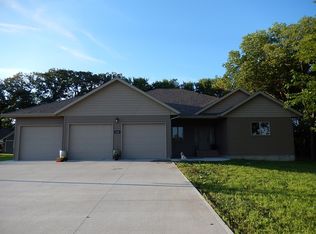 1021 Eagle Ridge Dr, Humboldt, IA 50548