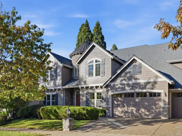 2787 Ridge Ln, West Linn, OR 97068