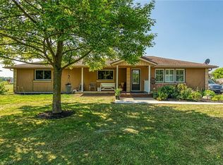 982 Highland Rd E, Hamilton, ON L8J 3G9