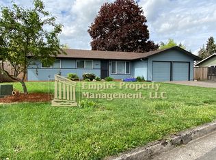 692 Durham Ave, Eugene, OR 97404