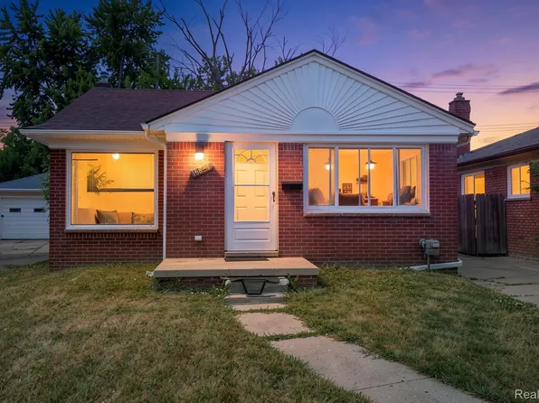 16821 E Eight Mile Rd, Eastpointe, MI 48021