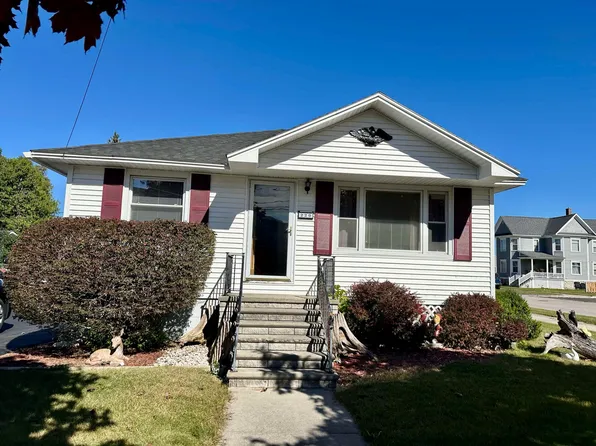 220 Taylor St, Alpena, MI 49707